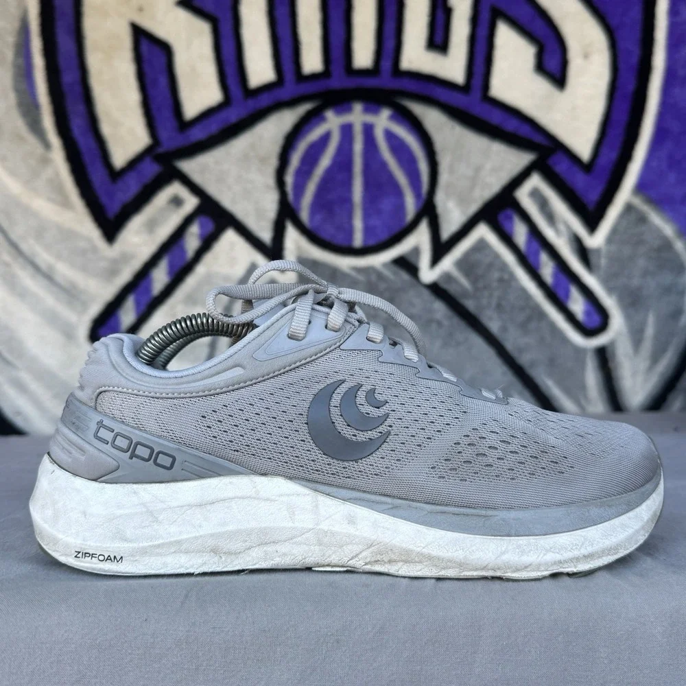 Size 9 - Topo Athletic Phantom 3 Men's Running Shoes Grey Mesh‎ Maximum Cushion